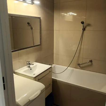 Tylko Luty 3 Cisowa - Blisko Skm, Zkm, Las, Sklepy, Obwodnica Apartament